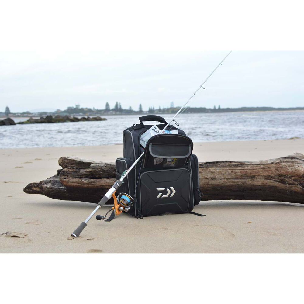 Daiwa D-Vec Backpack Tackle Bag