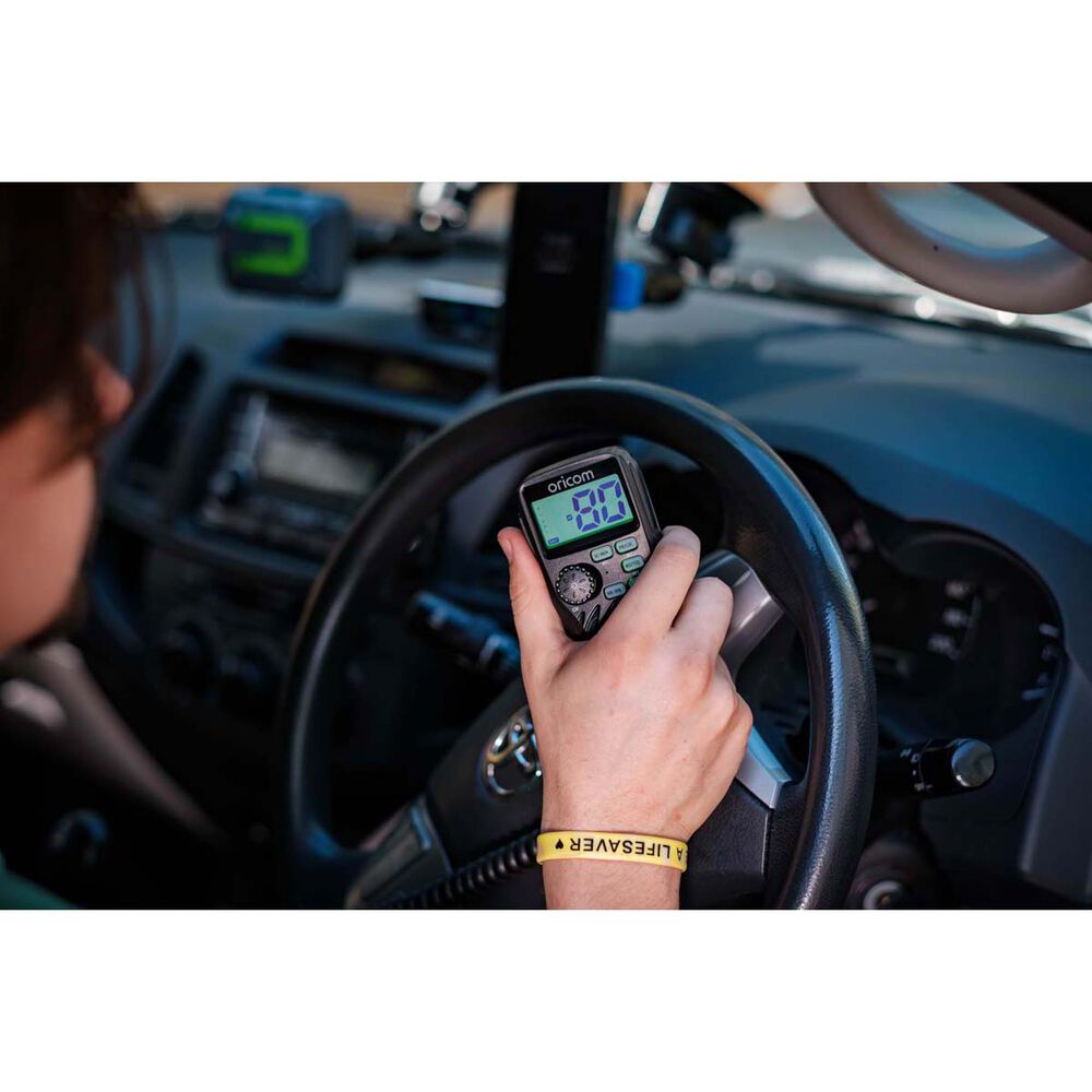 Oricom UHF390 5W CB Radio 4WD Pack