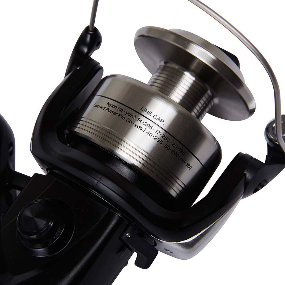 Shimano Baitrunner OC 8000 Spinning Reel