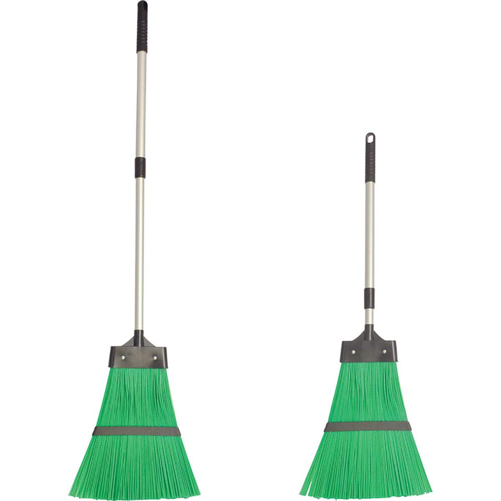 Wanderer Broom with Telescopic Handle