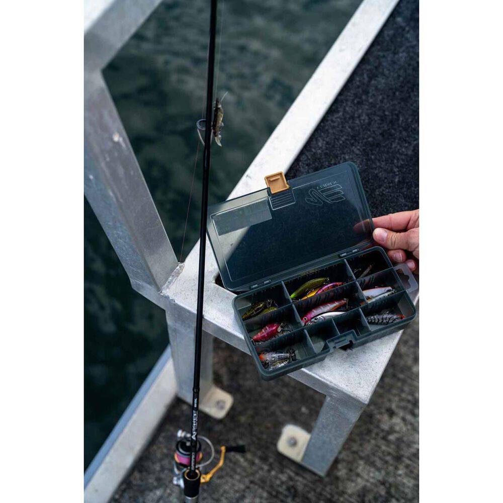 Versus VS-808 Tackle Box Black