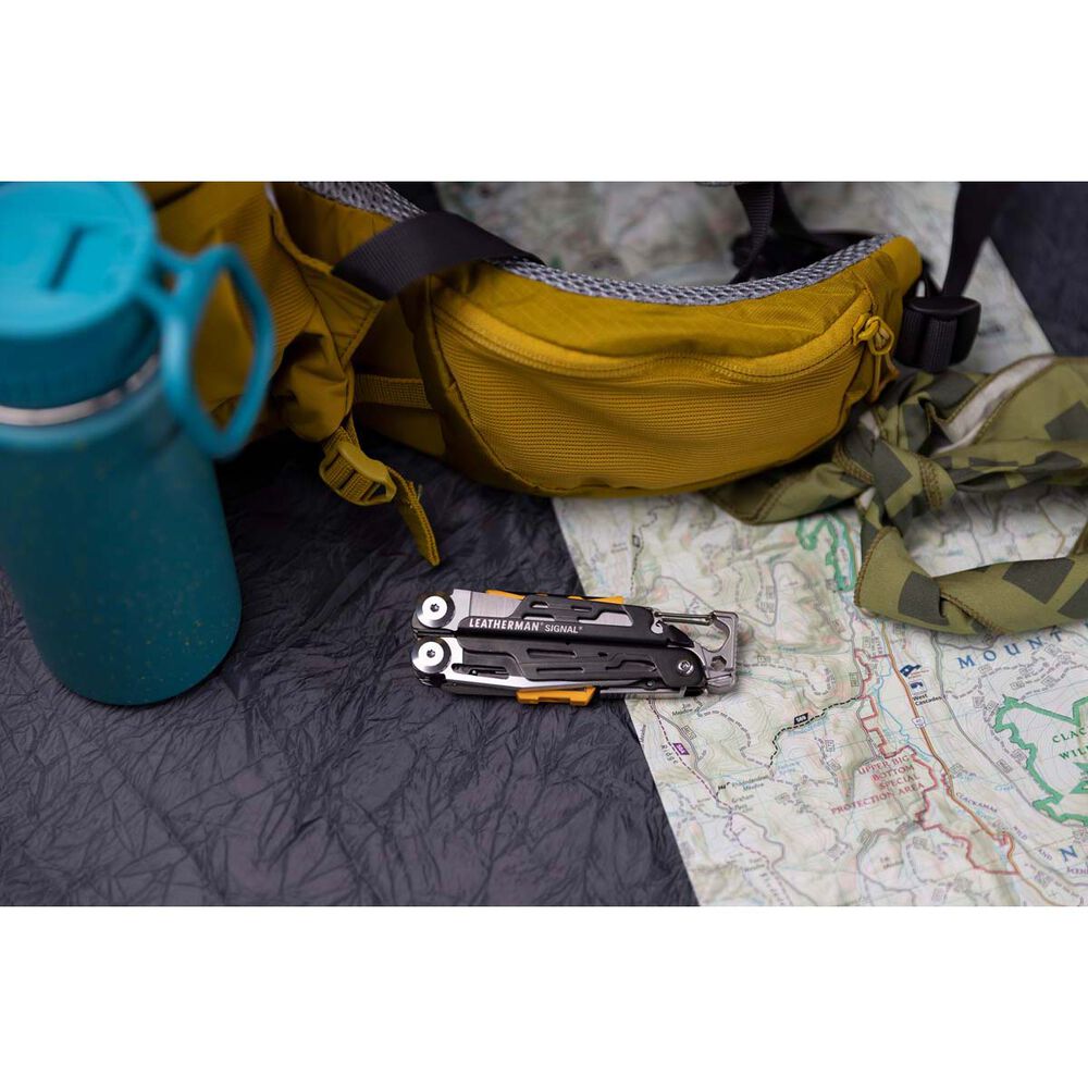 Leatherman Signal 19 in 1 Multi -Tool
