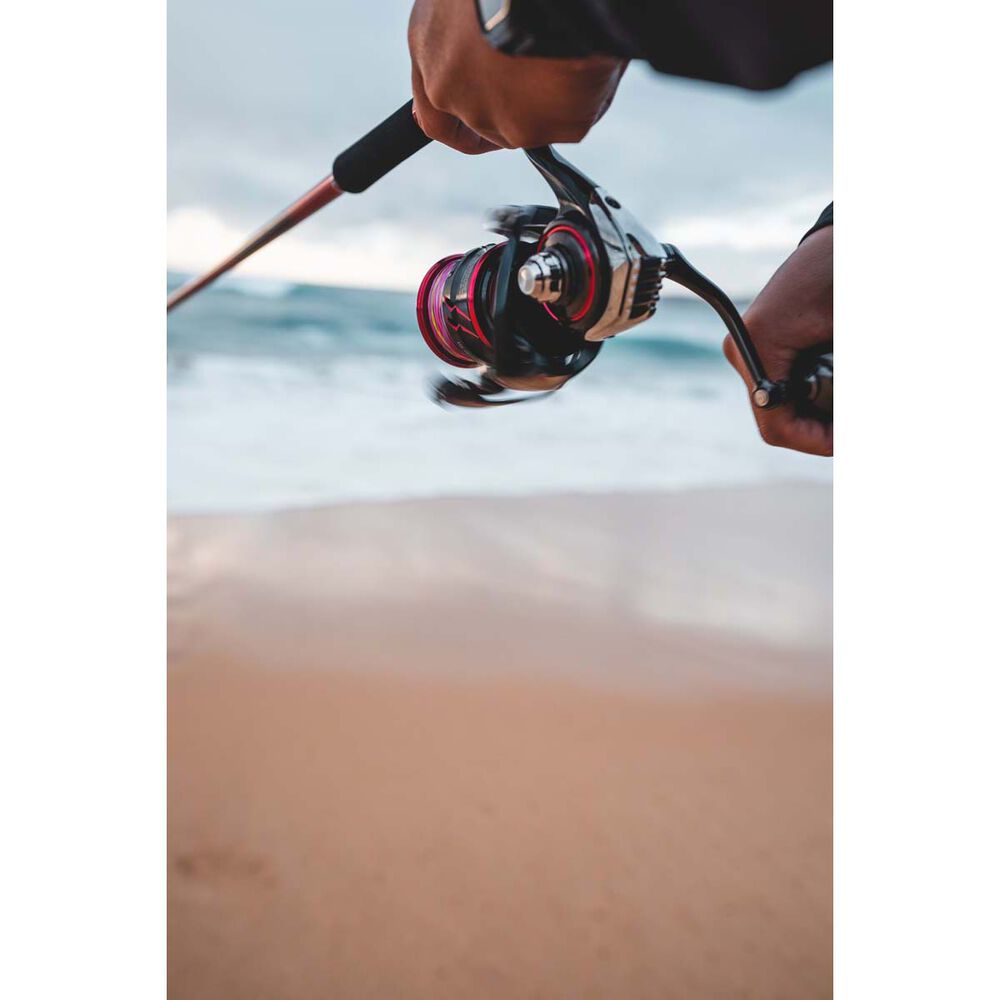 Daiwa 22 Maverick MQ Spinning Reel 6000 XH