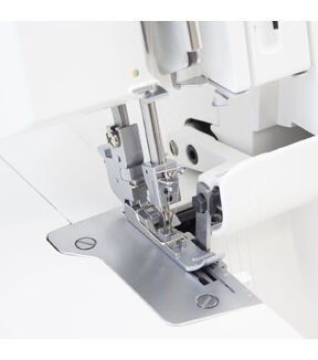 Juki MO 104D Overlock Sewing Machine