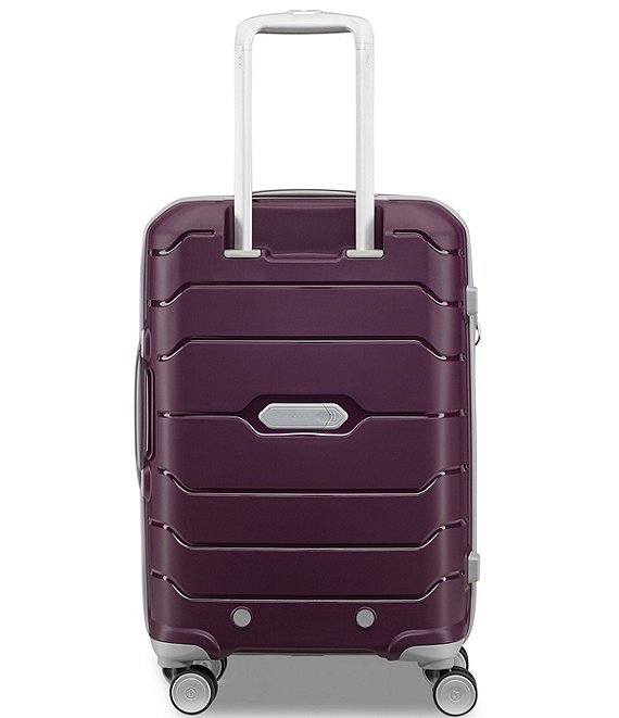 Freeform 21 Carry-On Spinner Suitcase