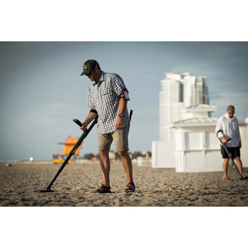 Minelab Go Find 22 Metal Detector Set
